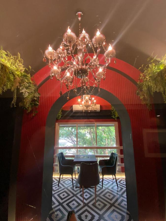 Gulf Hotel Mumbai- The Boutique Hotel Colaba מומביי מראה חיצוני תמונה
