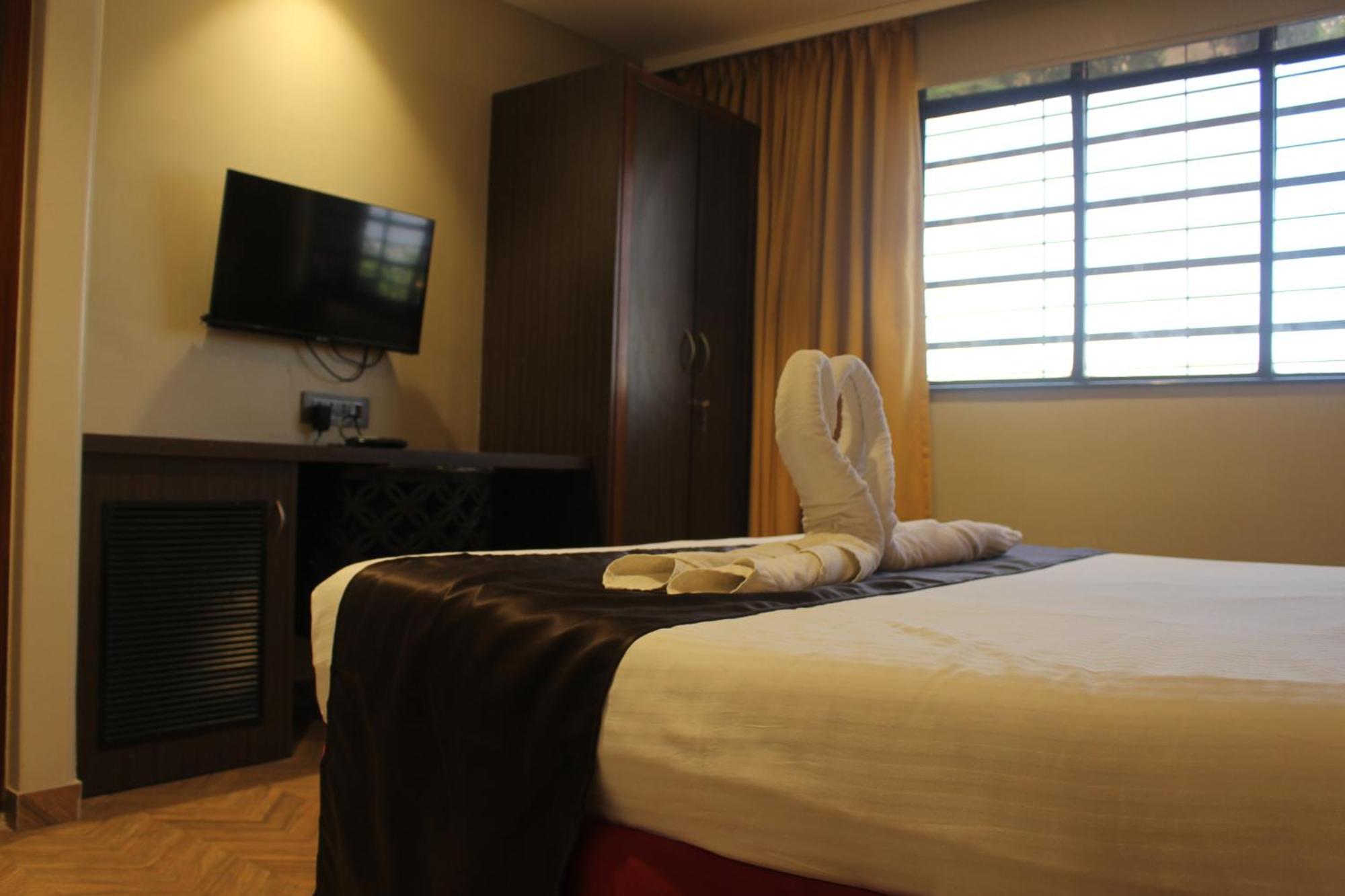 Gulf Hotel Mumbai- The Boutique Hotel Colaba מומביי מראה חיצוני תמונה