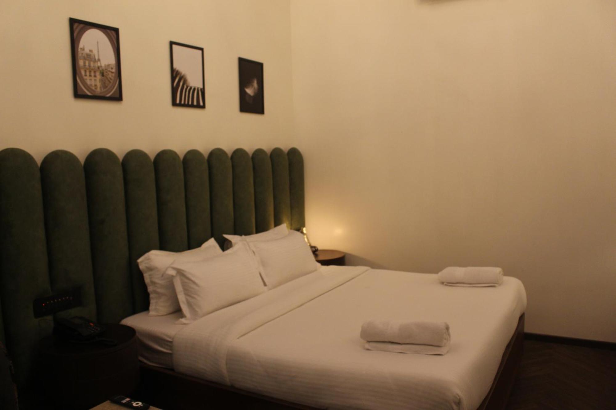 Gulf Hotel Mumbai- The Boutique Hotel Colaba מומביי מראה חיצוני תמונה