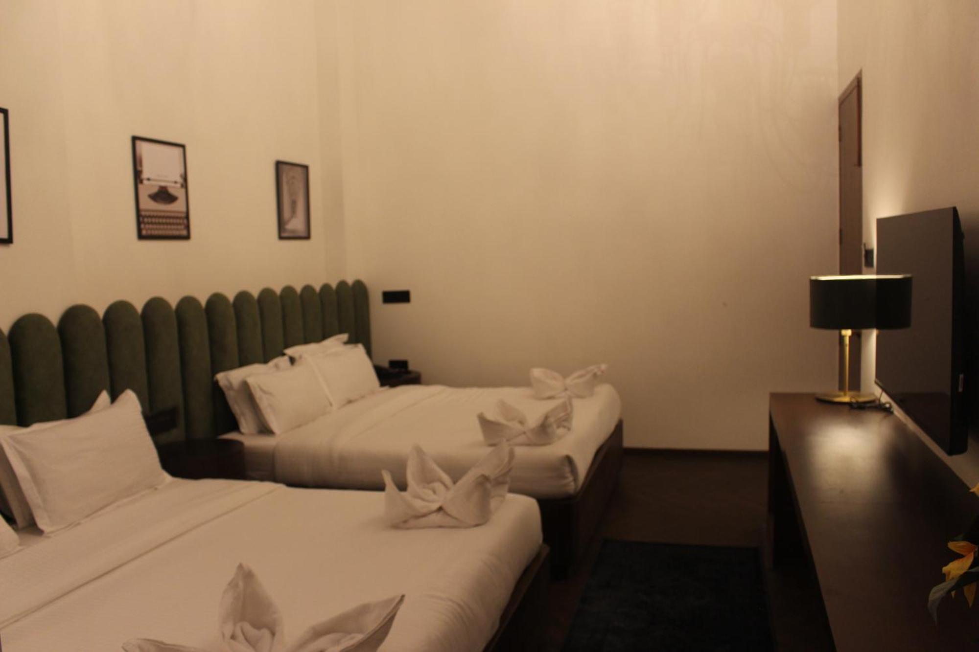 Gulf Hotel Mumbai- The Boutique Hotel Colaba מומביי מראה חיצוני תמונה