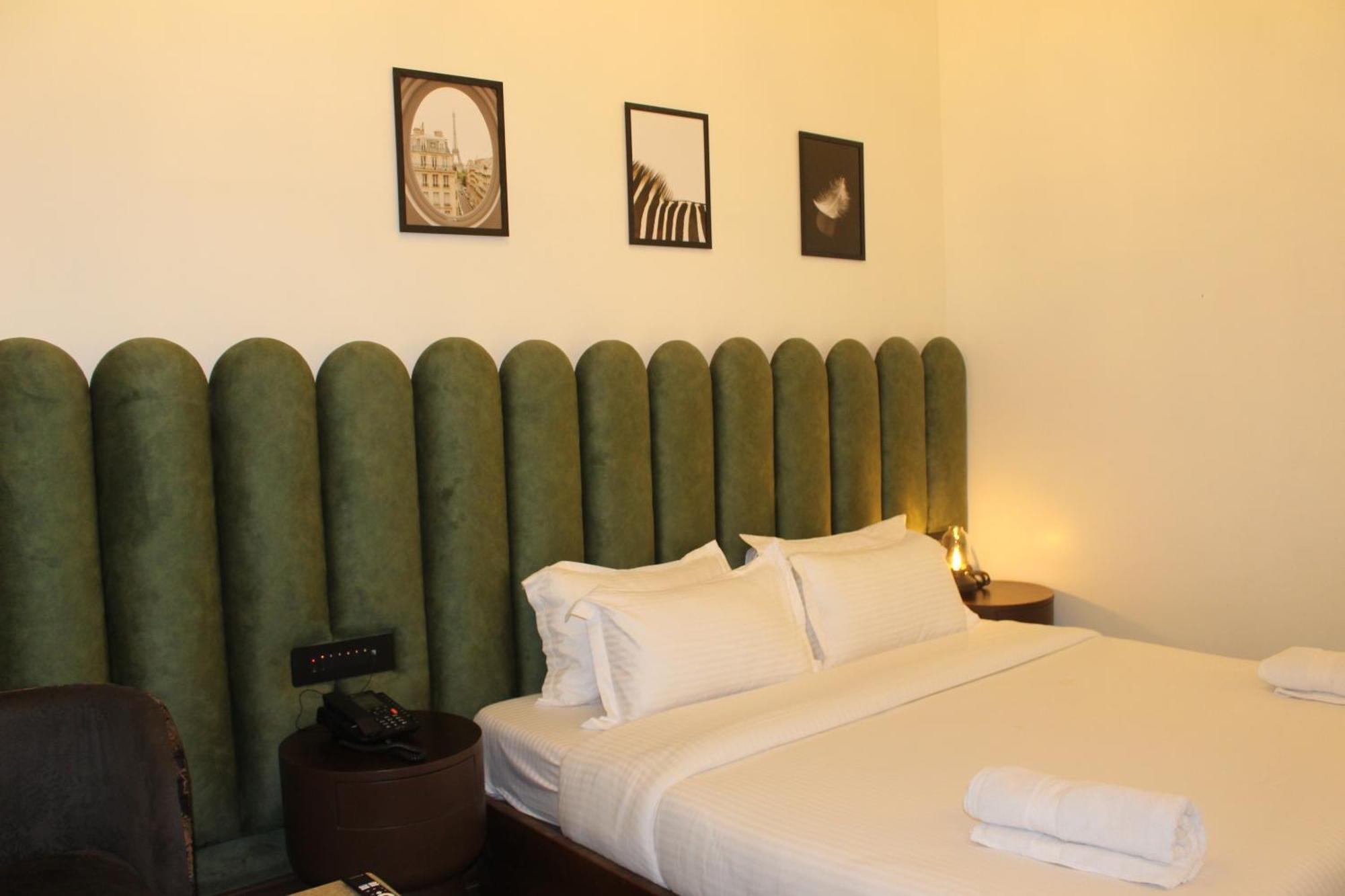 Gulf Hotel Mumbai- The Boutique Hotel Colaba מומביי מראה חיצוני תמונה